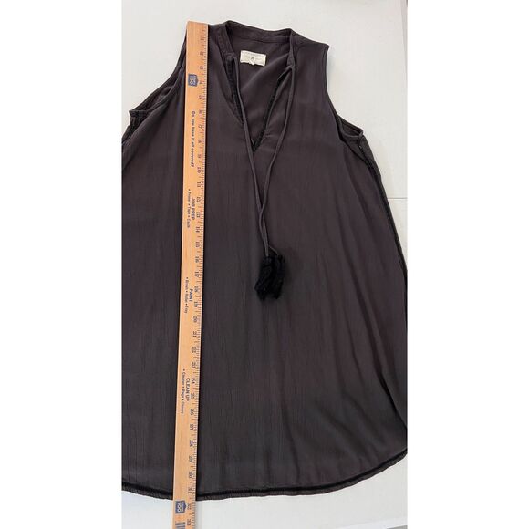 Lou & Grey Women's Gray Faded Black V Neck Flowy Swing Sleeveless Dress Size XS - Picture 9 of 10